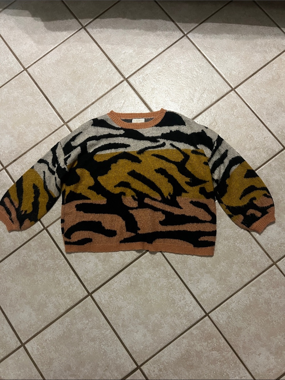 Oversized Multicolor Animal-Print Crewneck Sweater - Tan/Olive/Black